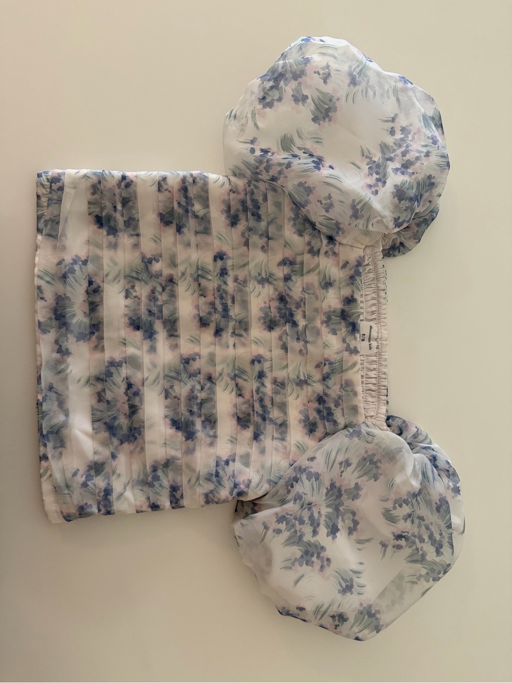 Abercrombie kids Floral Puff-Sleeve Girls top - White & Blue